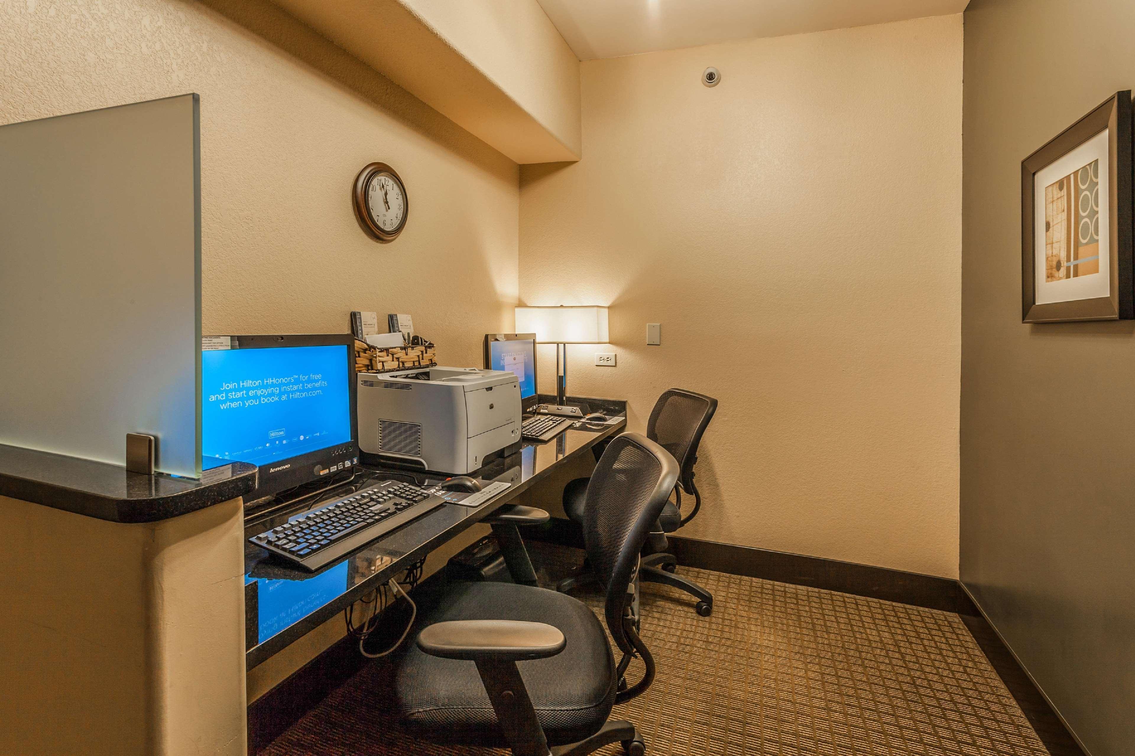 Hampton Inn Colorado Springs-Airport Extérieur photo