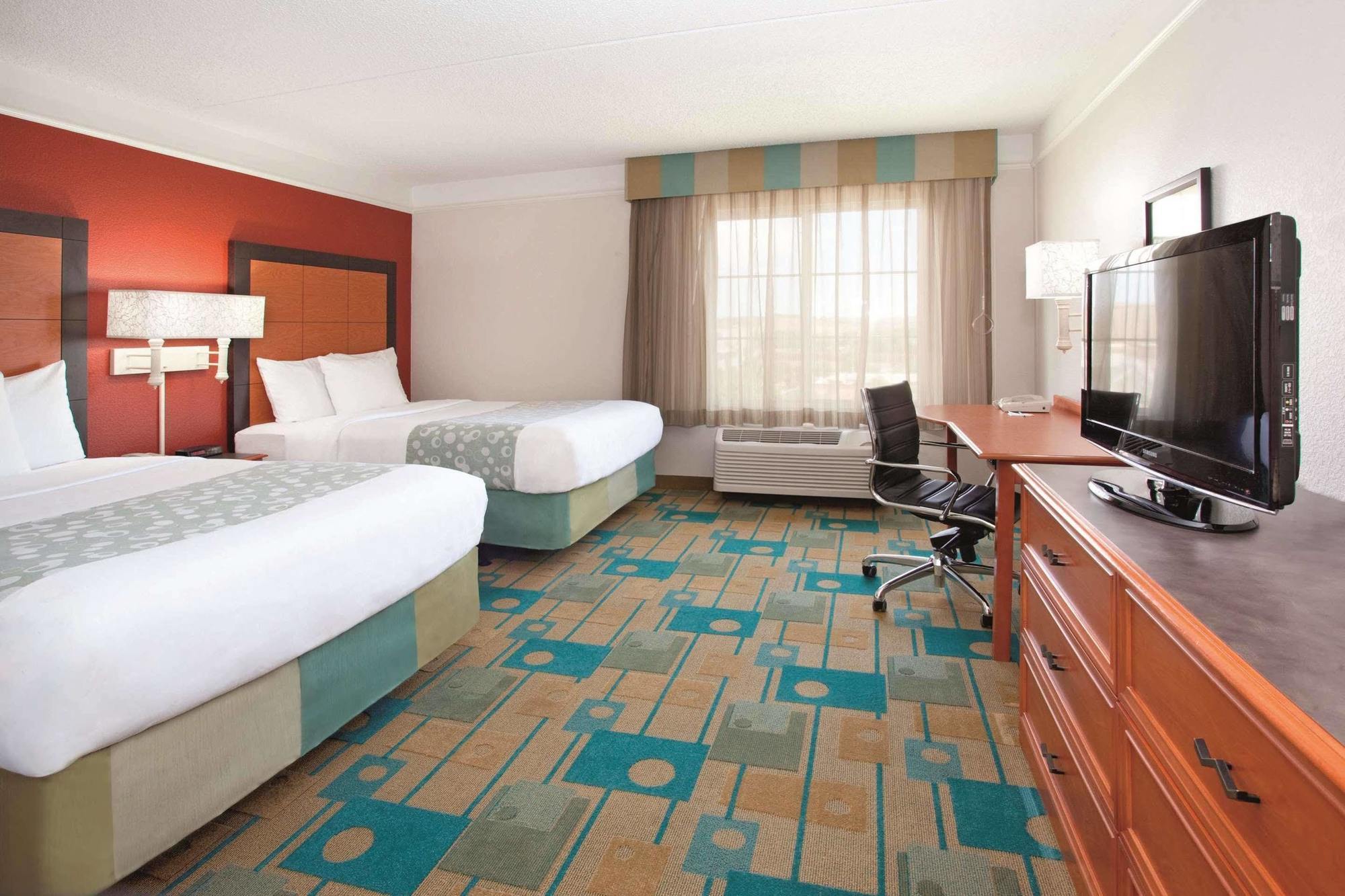 Hampton Inn Colorado Springs-Airport Extérieur photo